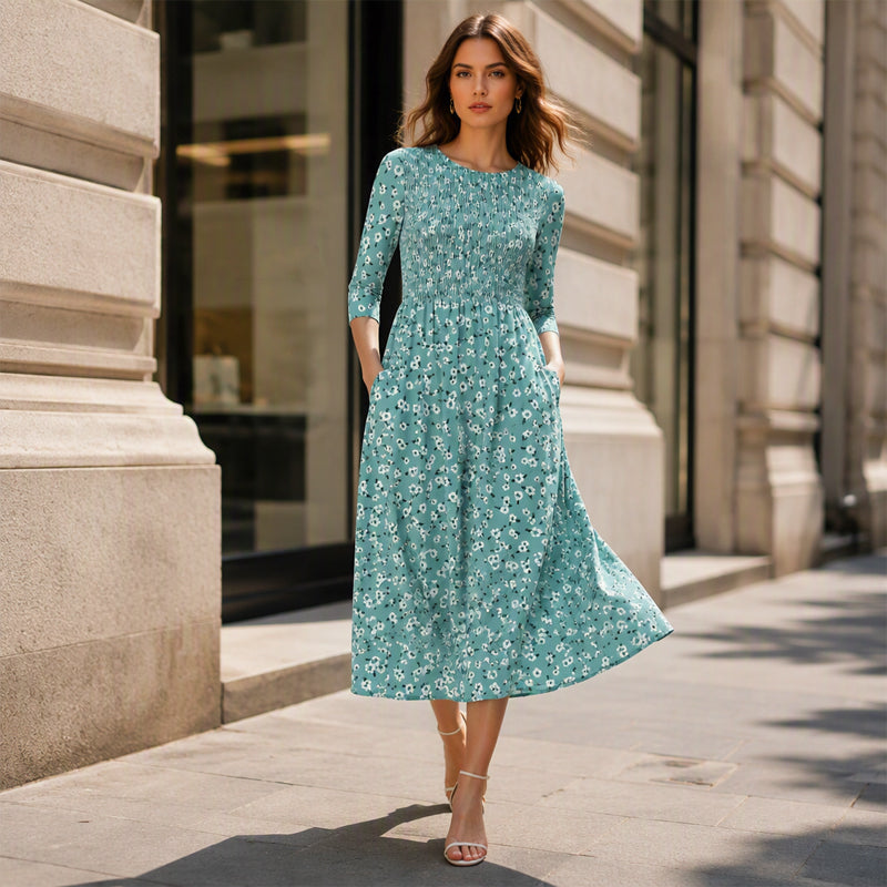 Robe à smocks et imprimé floral pour femme