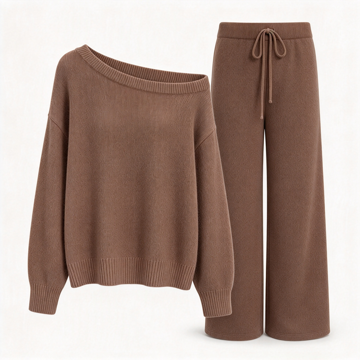 Ensemble confortable et décontracté composé d'un pantalon long et d'un haut assorti