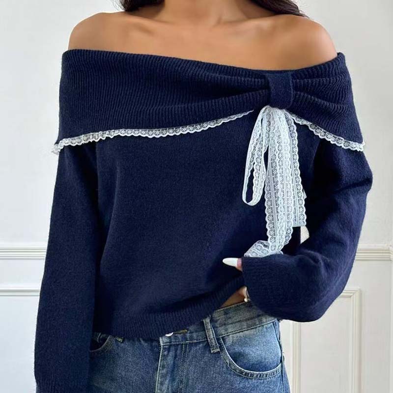 Pull femme à épaules dénudées et bordures en dentelle