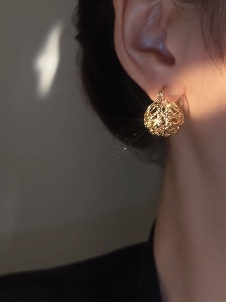 🔥 Dernier jour de promotion 49% de réduction - Boucles d'oreilles à découpe de mode 💕 Achetez 2 frais de livraison 💕